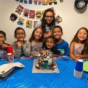 Meet your Posher, Maxima